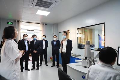 科協(xié)領導調研佛山市陶瓷研究所